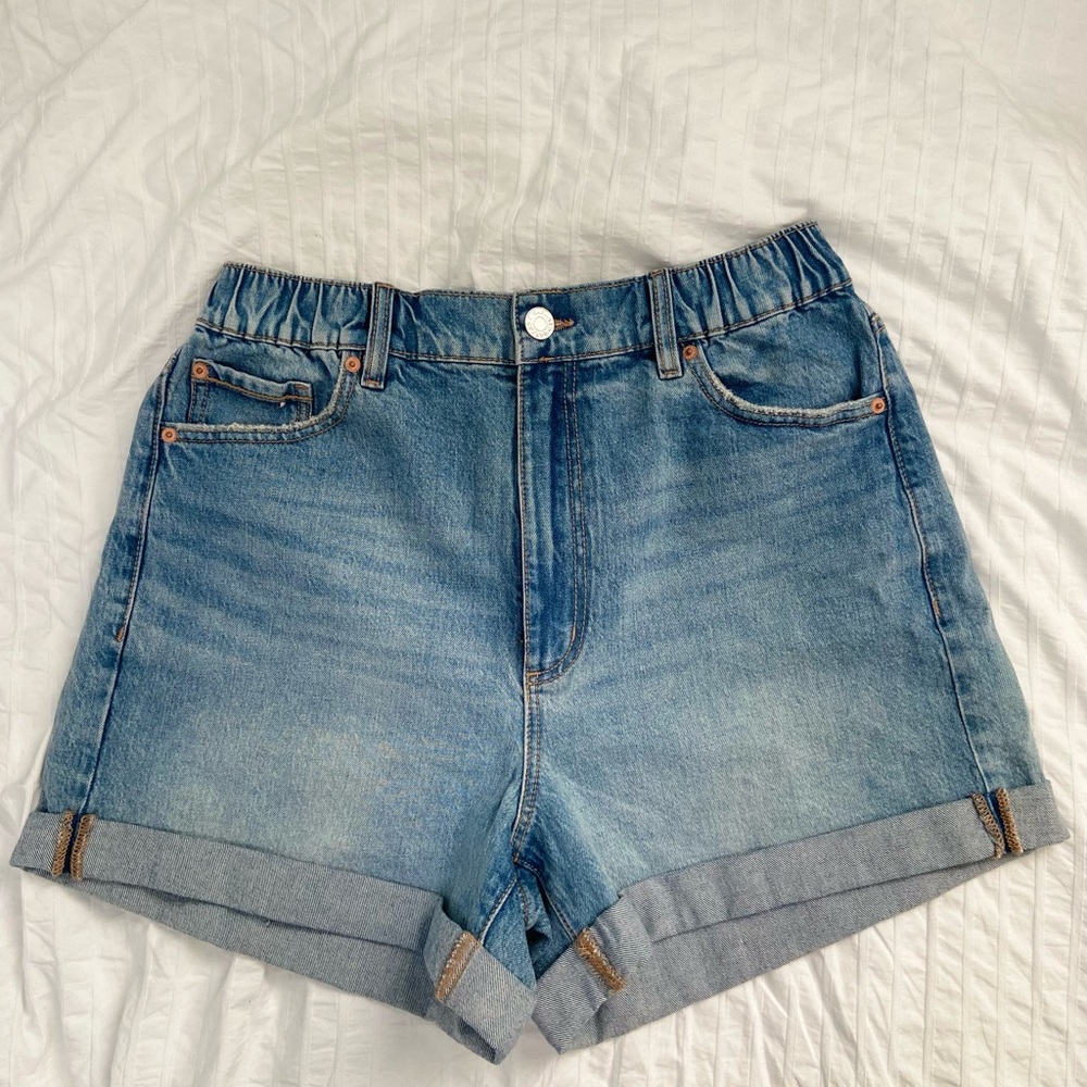 Garage 80s Mom Shorts